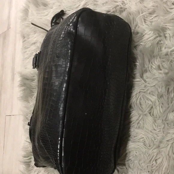 Vince Camuto Bag - Picture 4 of 9